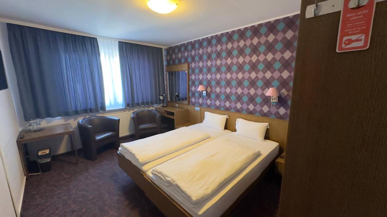 Hotel Ishi Inn Wolfsburg Exterior photo
